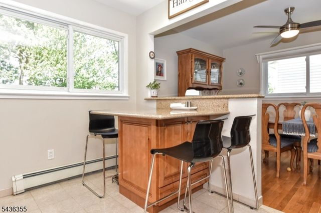 202 Lake Shore Dr, Parsippany-troy Hills Twp., NJ 07034
