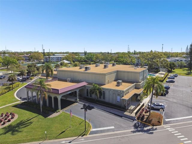 2466 ECUADORIAN WAY 6, Clearwater, FL 33763