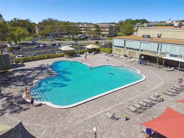 2466 ECUADORIAN WAY 6, Clearwater, FL 33763