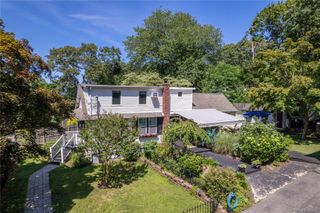 88 Cherry Road, Rocky Point, NY 11778