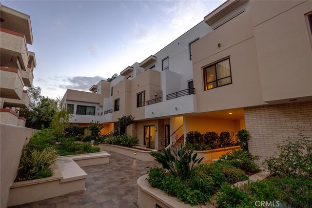 2428 E Del Mar Unit 206, Pasadena, CA 91107