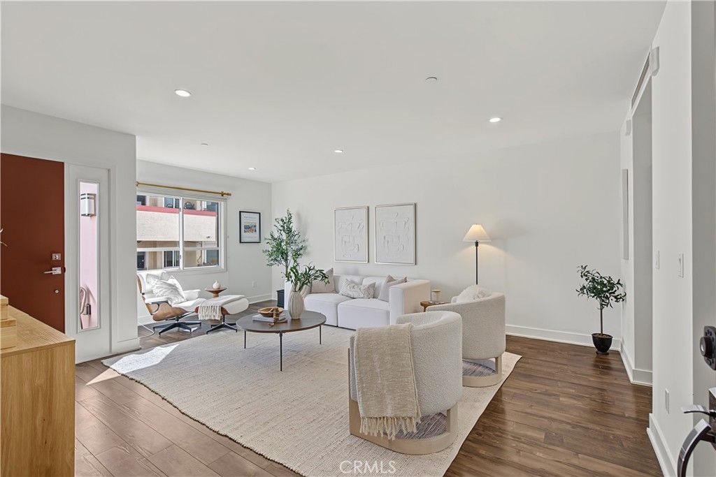 2428 E Del Mar Unit 206, Pasadena, CA 91107