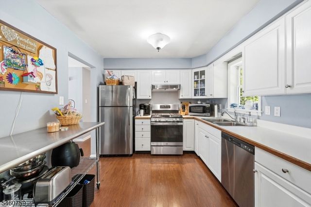 46 Melinda Ln, Vernon Twp., NJ 07421