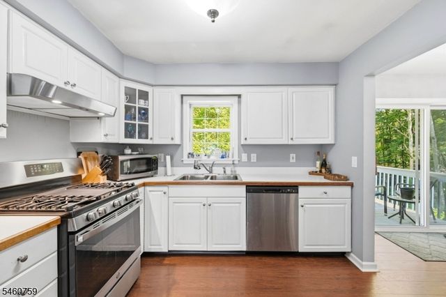 46 Melinda Ln, Vernon Twp., NJ 07421