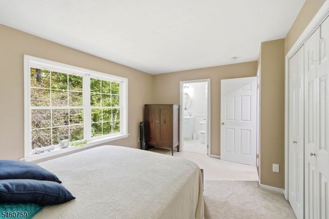46 Melinda Ln, Vernon Twp., NJ 07421