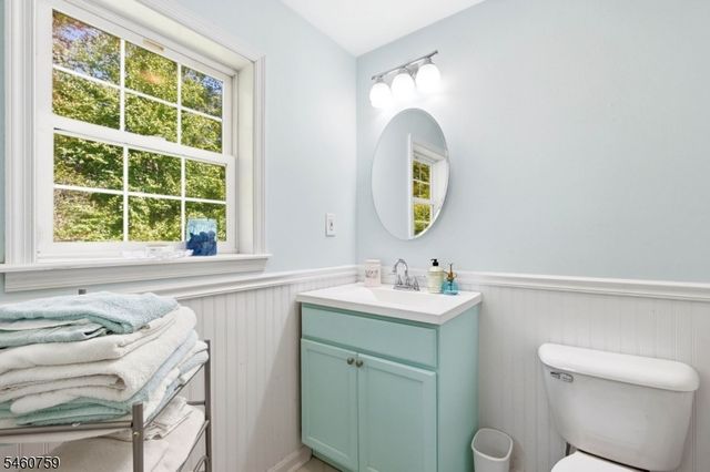 46 Melinda Ln, Vernon Twp., NJ 07421