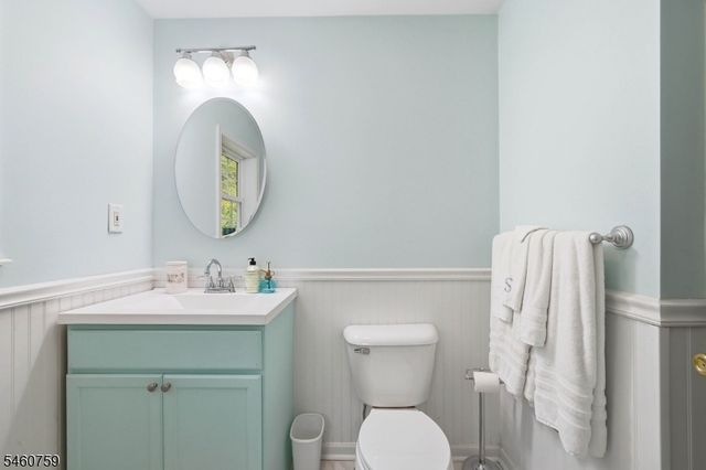 46 Melinda Ln, Vernon Twp., NJ 07421
