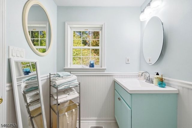 46 Melinda Ln, Vernon Twp., NJ 07421