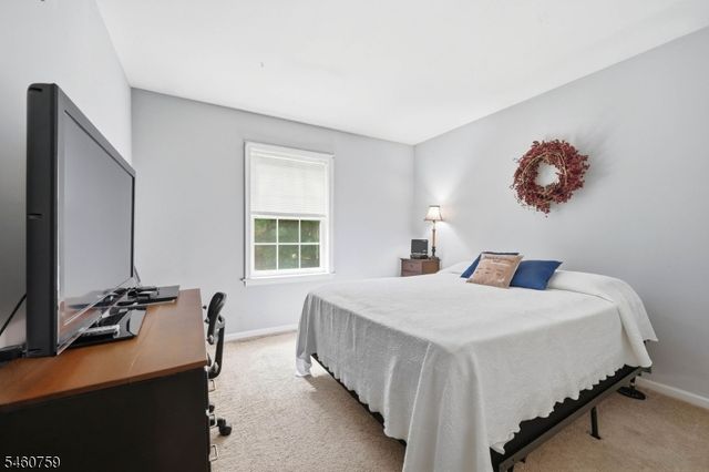 46 Melinda Ln, Vernon Twp., NJ 07421