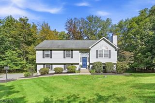 46 Melinda Ln, Vernon Twp., NJ 07421