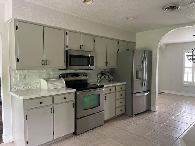 3829 SE 17TH STREET, Ocala, FL 34471