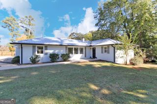 1092 West Lake Drive, Athens, GA 30606