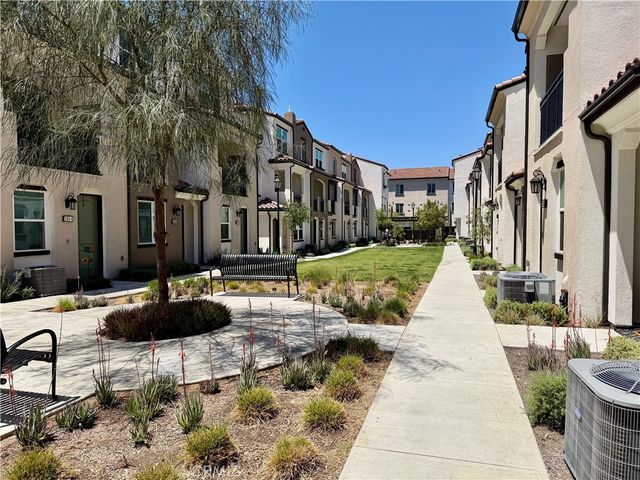 3816 Verdana, La Verne, CA 91750