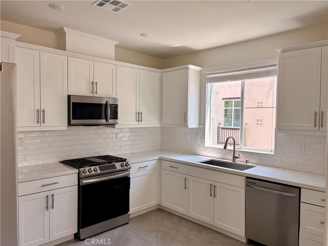 3816 Verdana, La Verne, CA 91750