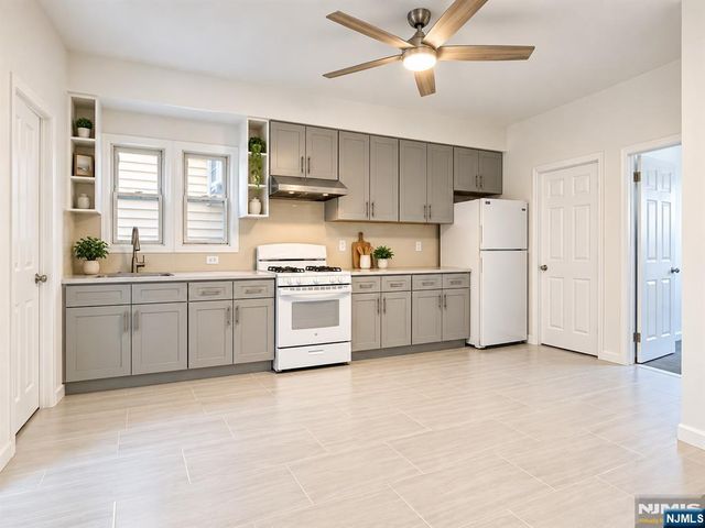 40 Searing Avenue 1, Harrison, NJ 07029