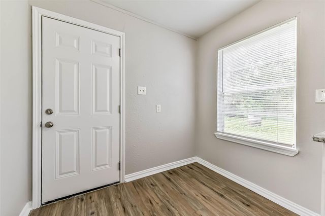 8759 Josie Street, Houston, TX 77029