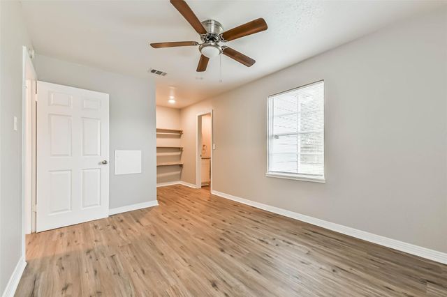 8759 Josie Street, Houston, TX 77029