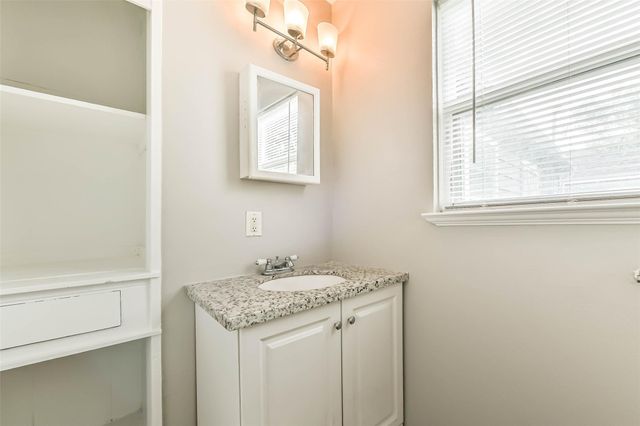 8759 Josie Street, Houston, TX 77029