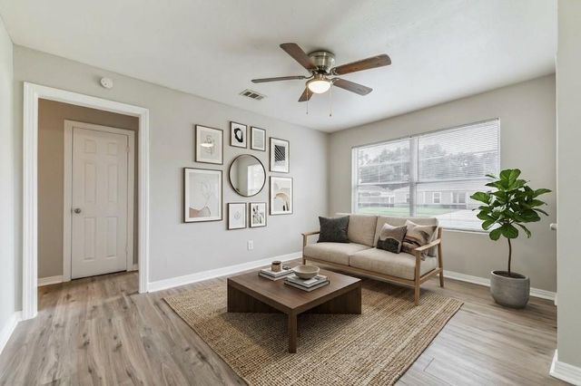 8759 Josie Street, Houston, TX 77029