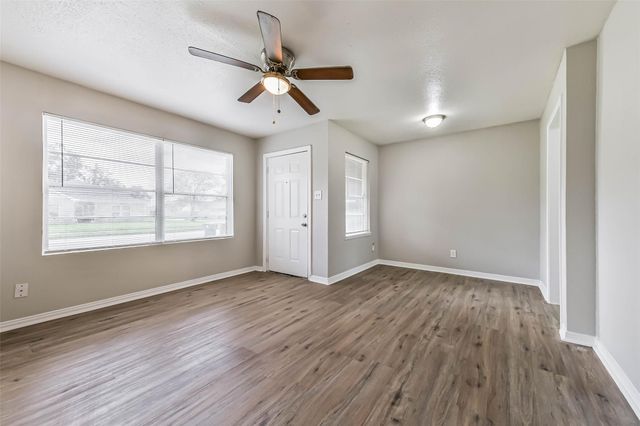 8759 Josie Street, Houston, TX 77029