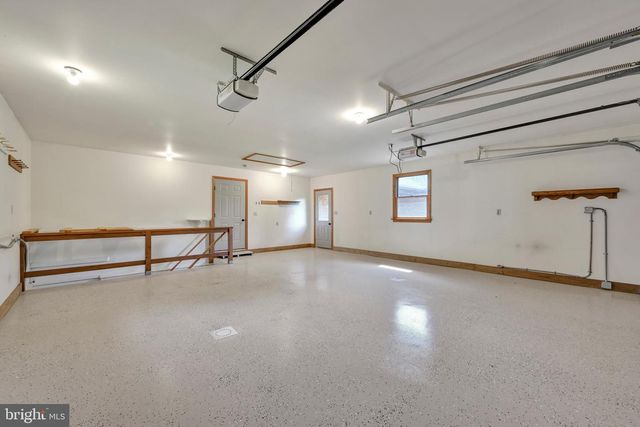 10A FARM LANE, Lititz, PA 17543