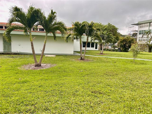 2731 Taft St 108, Hollywood, FL 33020