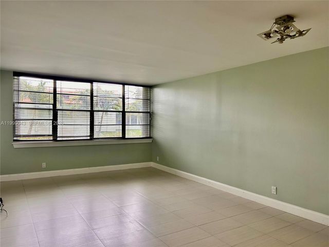 2731 Taft St 108, Hollywood, FL 33020