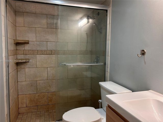 2731 Taft St 108, Hollywood, FL 33020