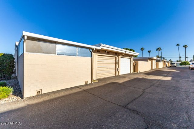 10973 W COGGINS Drive, Sun City, AZ 85351