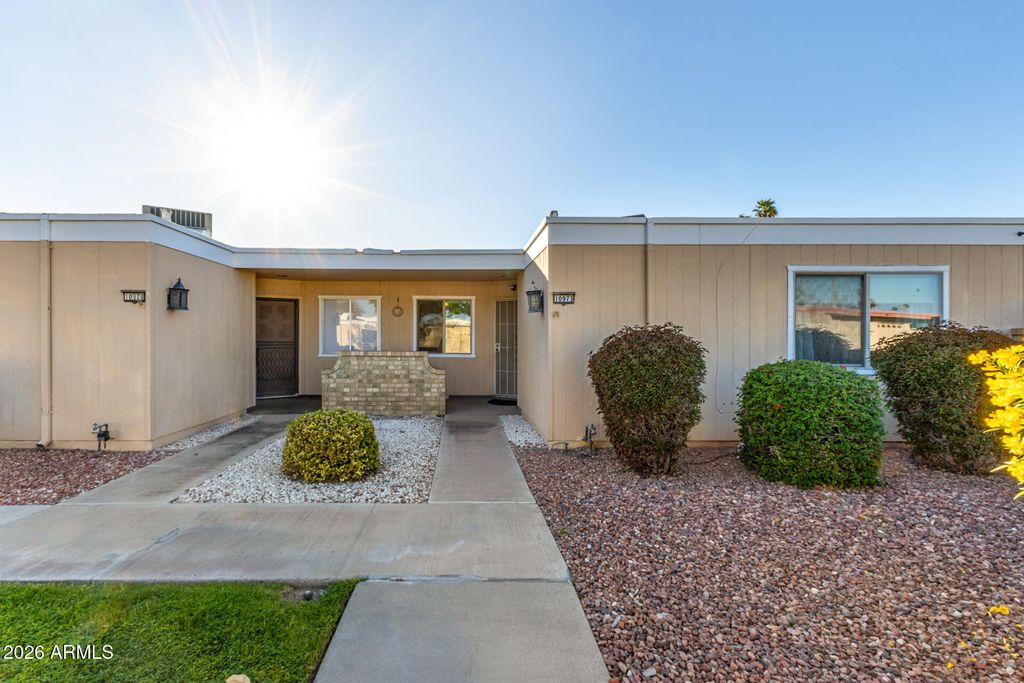 10973 W COGGINS Drive, Sun City, AZ 85351