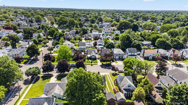 2456 Rockville Centre Parkway, Oceanside, NY 11572