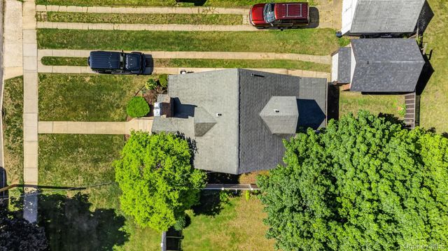 2456 Rockville Centre Parkway, Oceanside, NY 11572