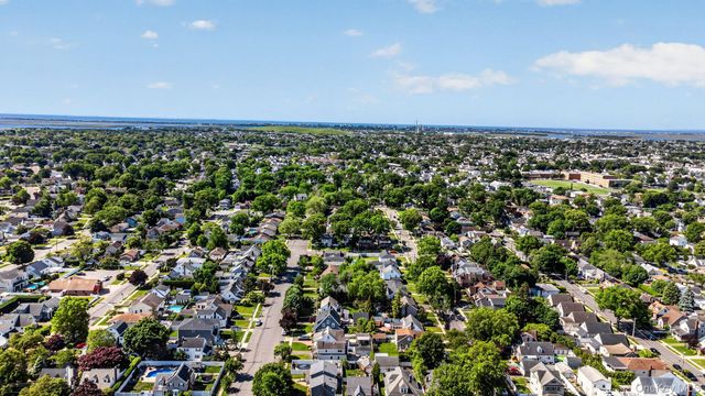 2456 Rockville Centre Parkway, Oceanside, NY 11572