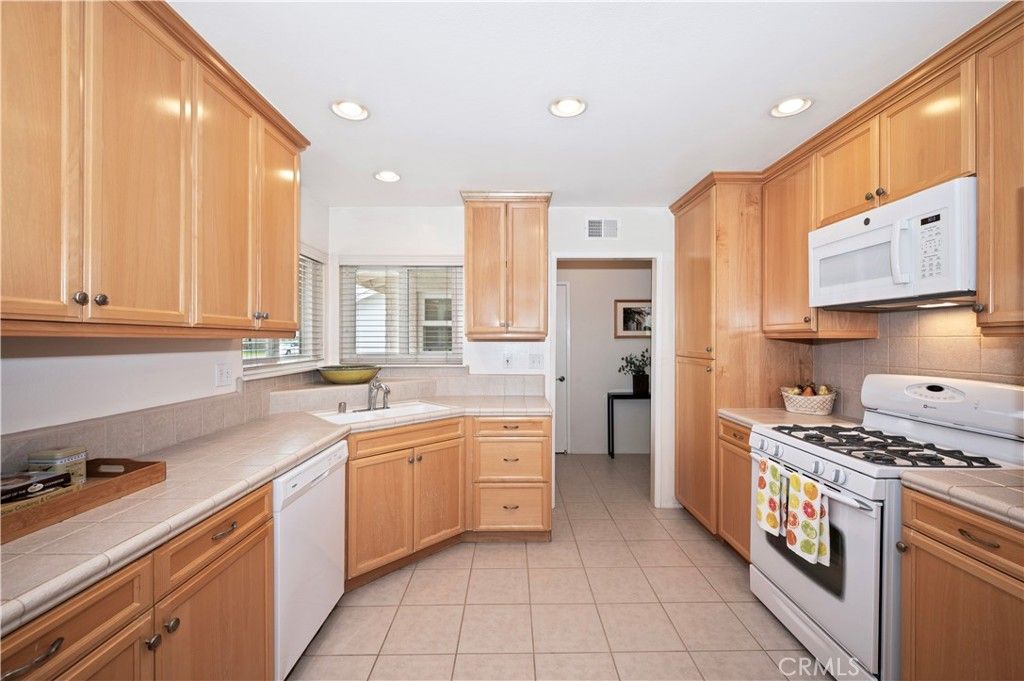 Image 11 of property listing at 1027 Fletcher Avenue, Redlands, CA 92373
