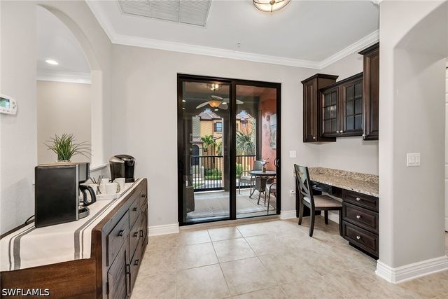 9066 Albion LN N 5101, Naples, FL 34113