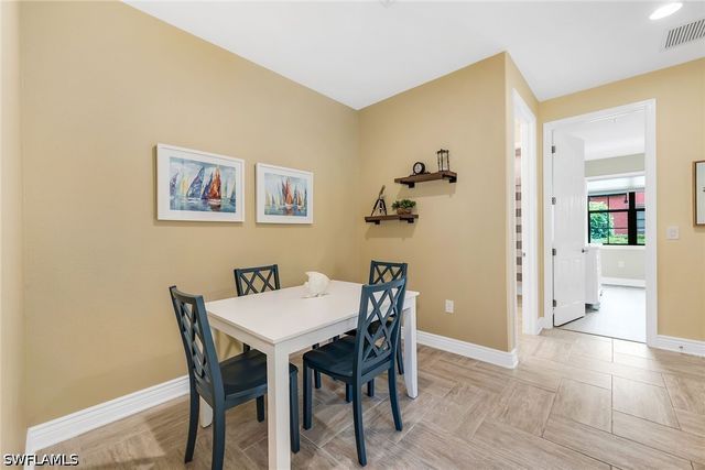 9066 Albion LN N 5101, Naples, FL 34113