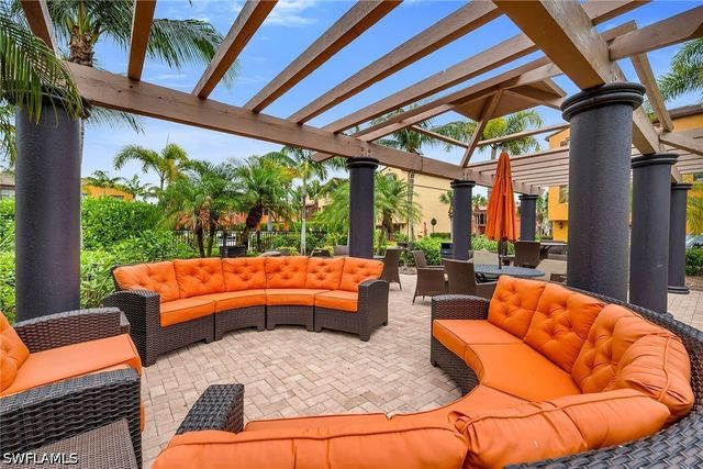 9066 Albion LN N 5101, Naples, FL 34113