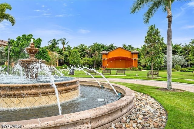 9066 Albion LN N 5101, Naples, FL 34113