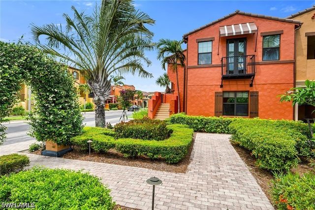 9066 Albion LN N 5101, Naples, FL 34113