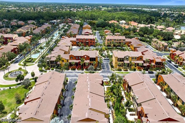 9066 Albion LN N 5101, Naples, FL 34113