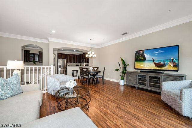 9066 Albion LN N 5101, Naples, FL 34113