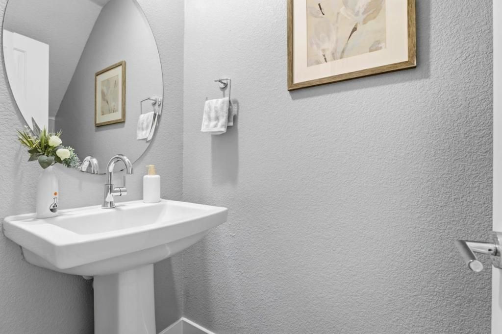 Image 24 of property listing at 1709 Ironwood Lane, Milpitas, CA 95035