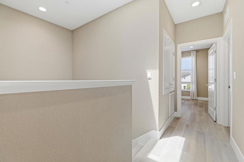 Image 29 of property listing at 1709 Ironwood Lane, Milpitas, CA 95035