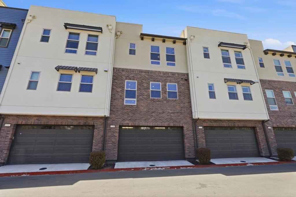 Image 34 of property listing at 1709 Ironwood Lane, Milpitas, CA 95035