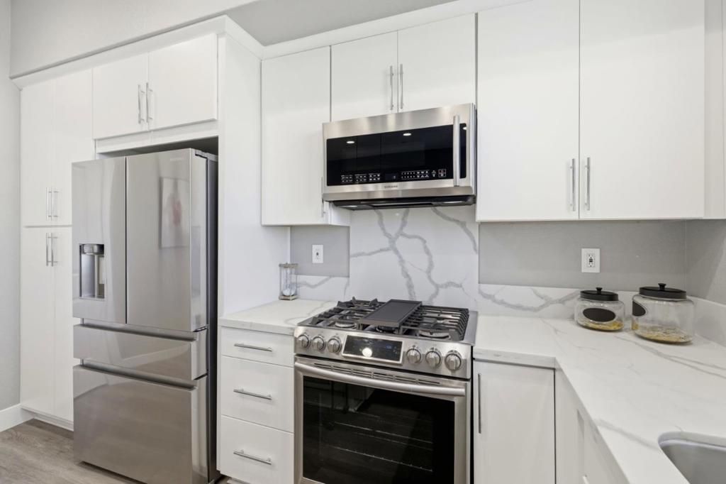 Image 9 of property listing at 1709 Ironwood Lane, Milpitas, CA 95035