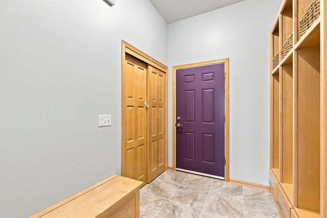 1084 Parkview Lane, Victoria, MN 55386