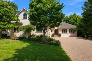 1084 Parkview Lane, Victoria, MN 55386