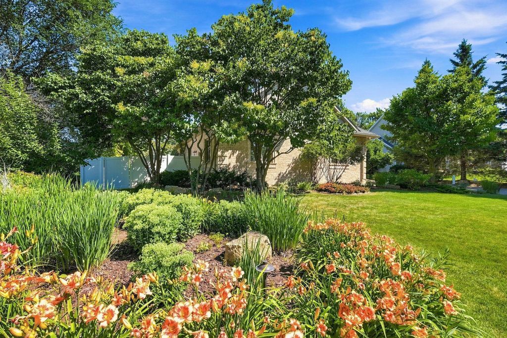 1084 Parkview Lane, Victoria, MN 55386 — photo 4