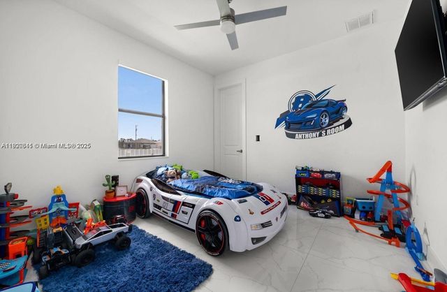 2522 NW 15TH PL, Cape Coral, FL 33993