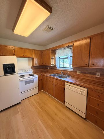 23709 NE Circle DR, Marble Falls, TX 78654